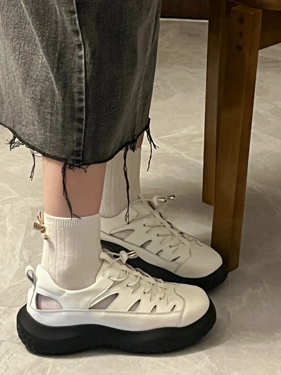 低帮 皮革  - VALI鞋履AI设计主图