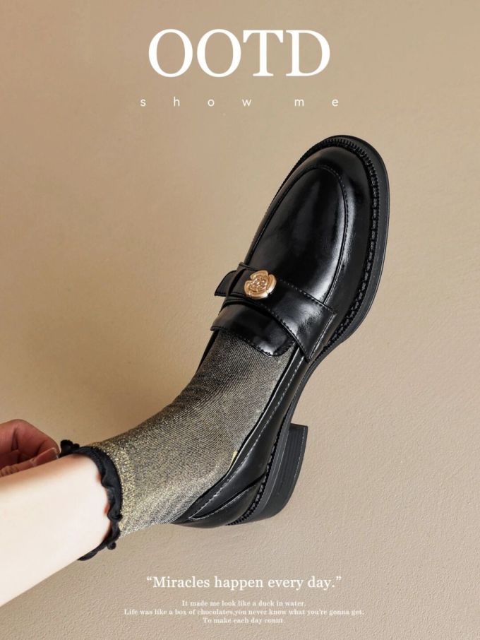 圆头 低帮 深口鞋 皮革 