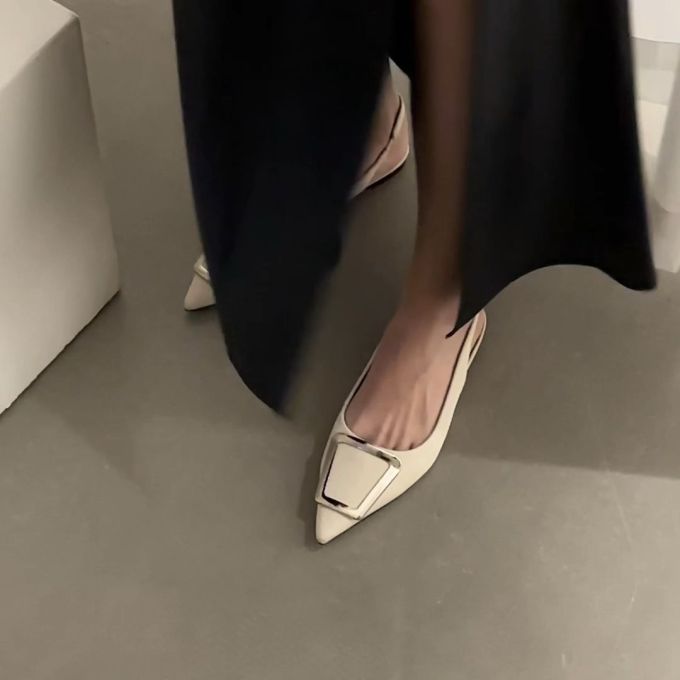 尖头 低帮 一脚蹬 浅口鞋 皮革 