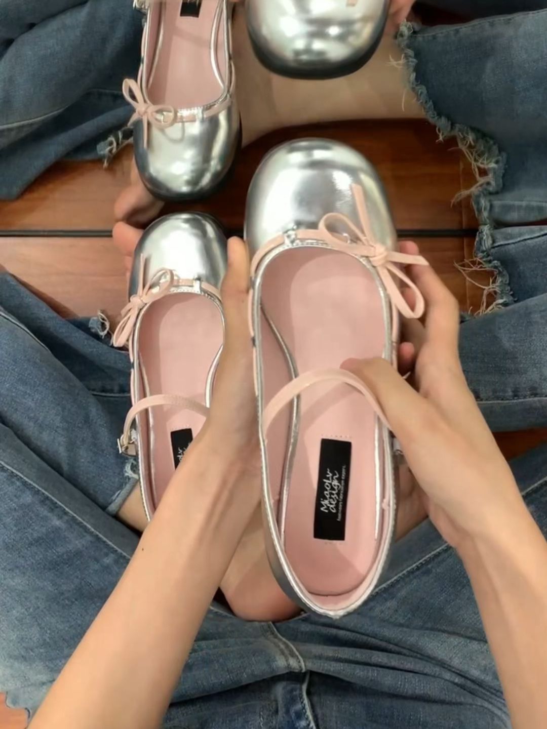 圆头 袢扣 浅口鞋 皮革  - VALI鞋履AI设计主图