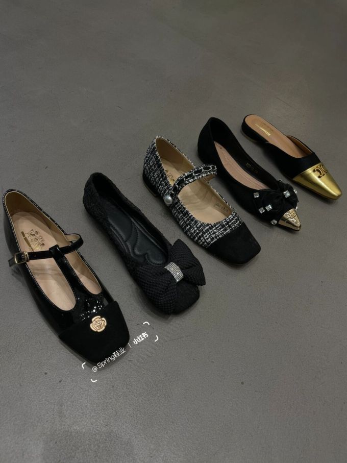 方头 袢扣 浅口鞋 皮革 