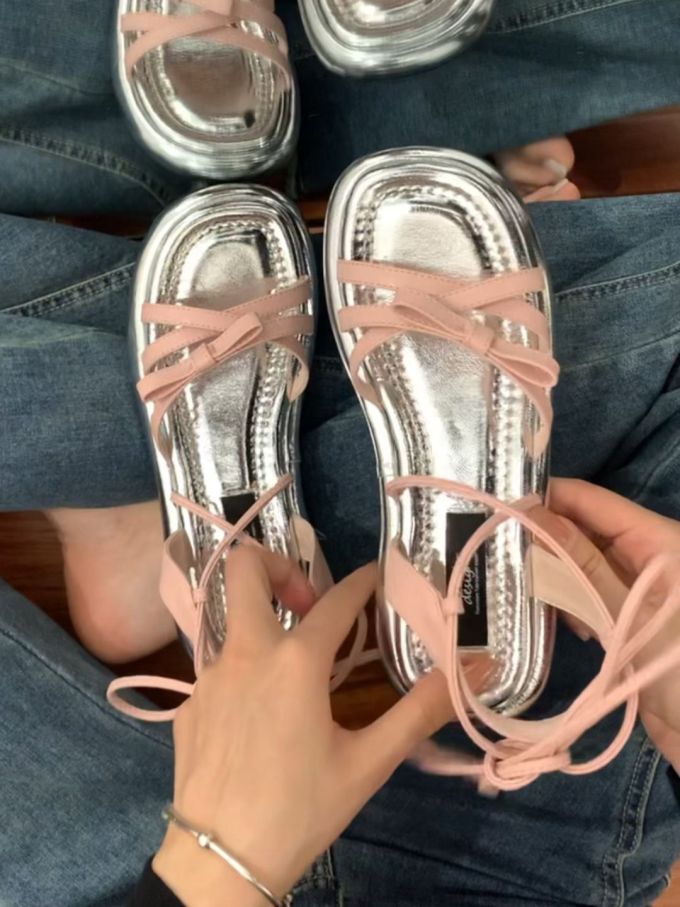 无帮 松紧带 袢扣 皮革 