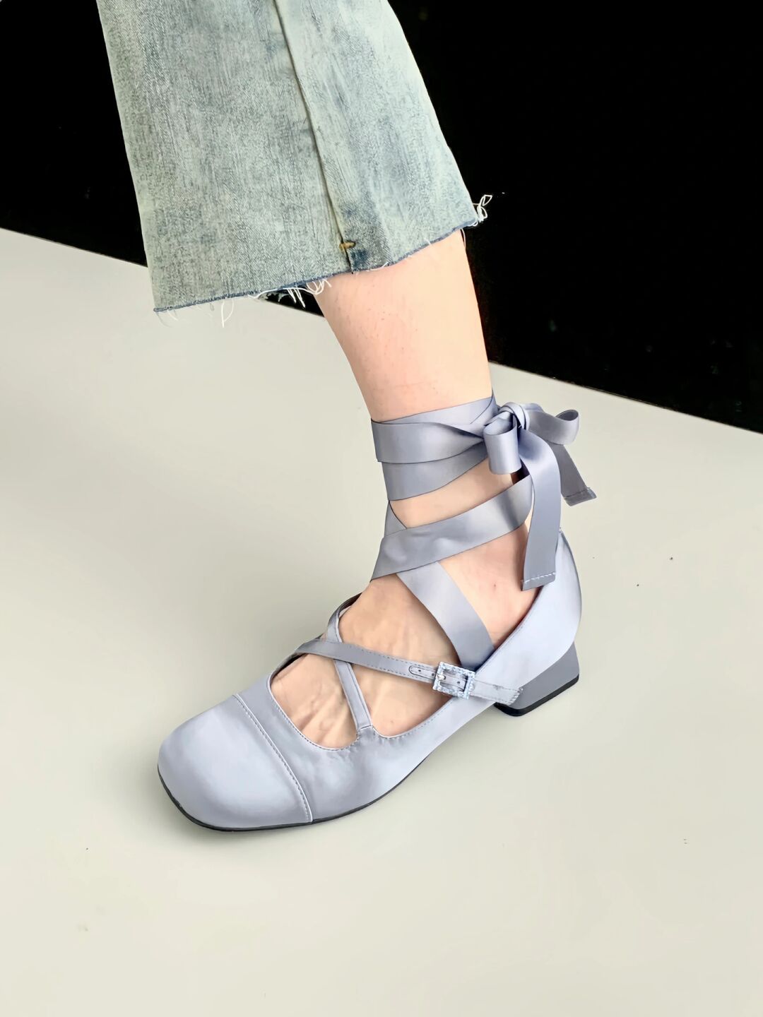 厚底 圆头 松紧带 系带 浅口鞋 皮革  - VALI鞋履AI设计主图