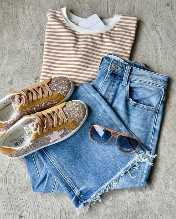 牛仔面料 洗水 毛边 宁静的港湾 瓦蓝色 