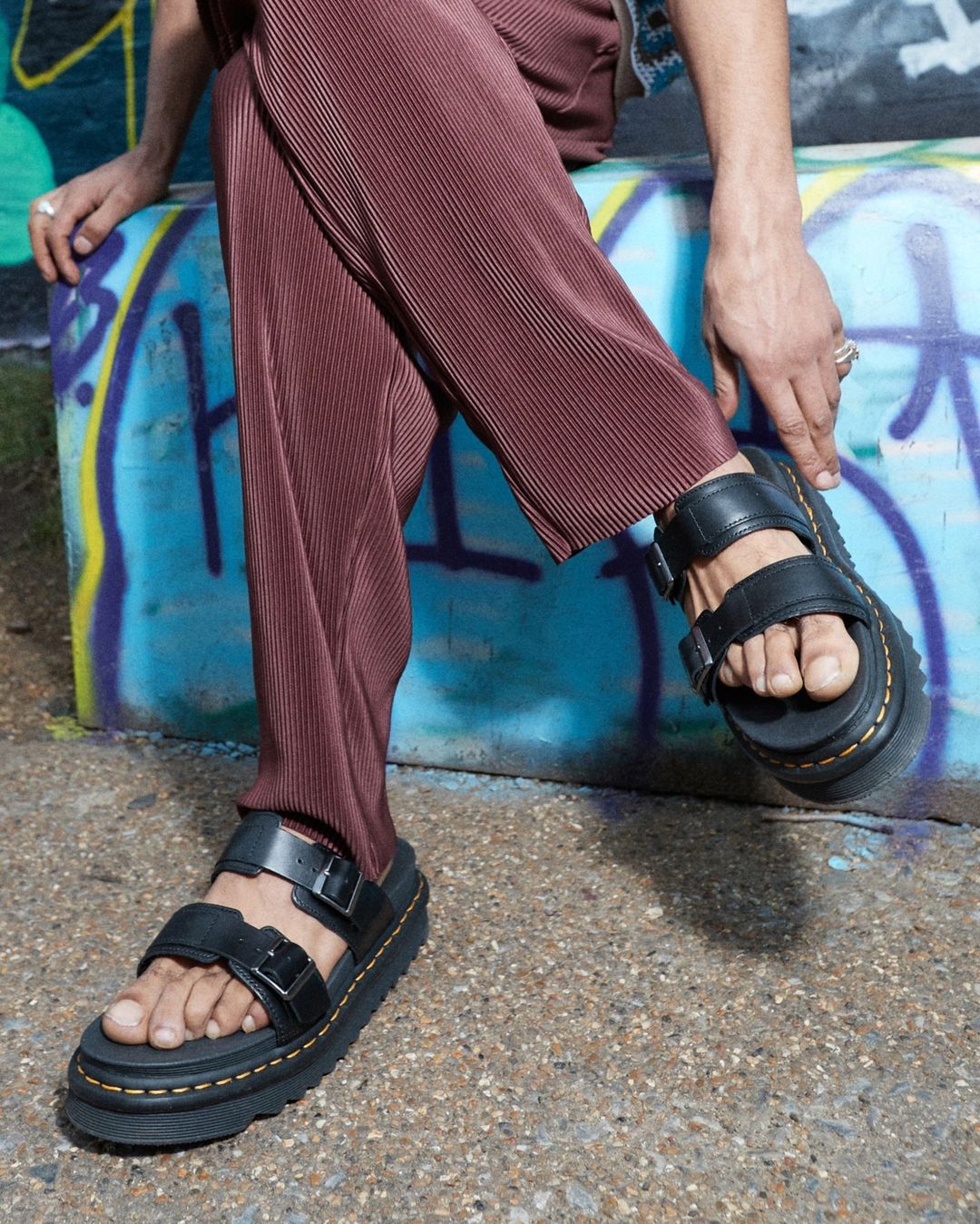 灯芯绒 大黄果色 陈年波特酒色 浆果汁紫  - VALI鞋履AI设计主图