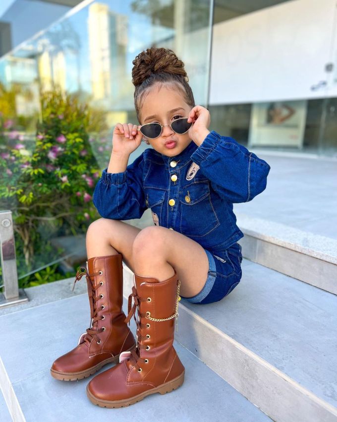 牛仔面料 H型 翻领 洗水 青金石蓝 蔷薇辉石色 基础扣饰 