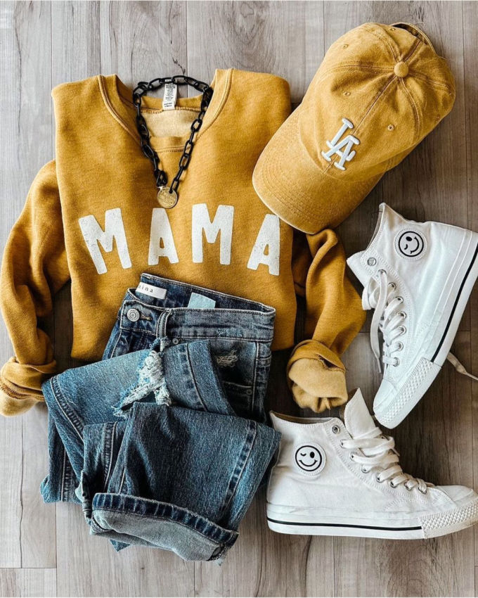 针织面料 H型 圆形领 文字图案 印花 青黄褐色 酱黑色 