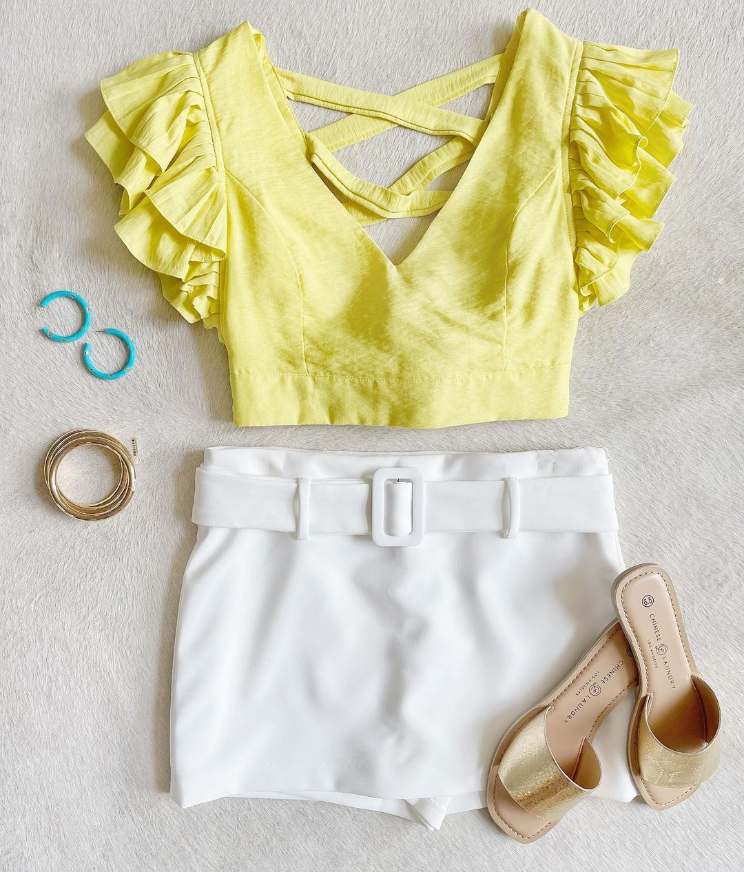 针织面料 T型 V领 抽褶 荷叶边 淡酸橙黄 菊苣色 亮浅黄色 甜美  - VALI鞋履AI设计主图