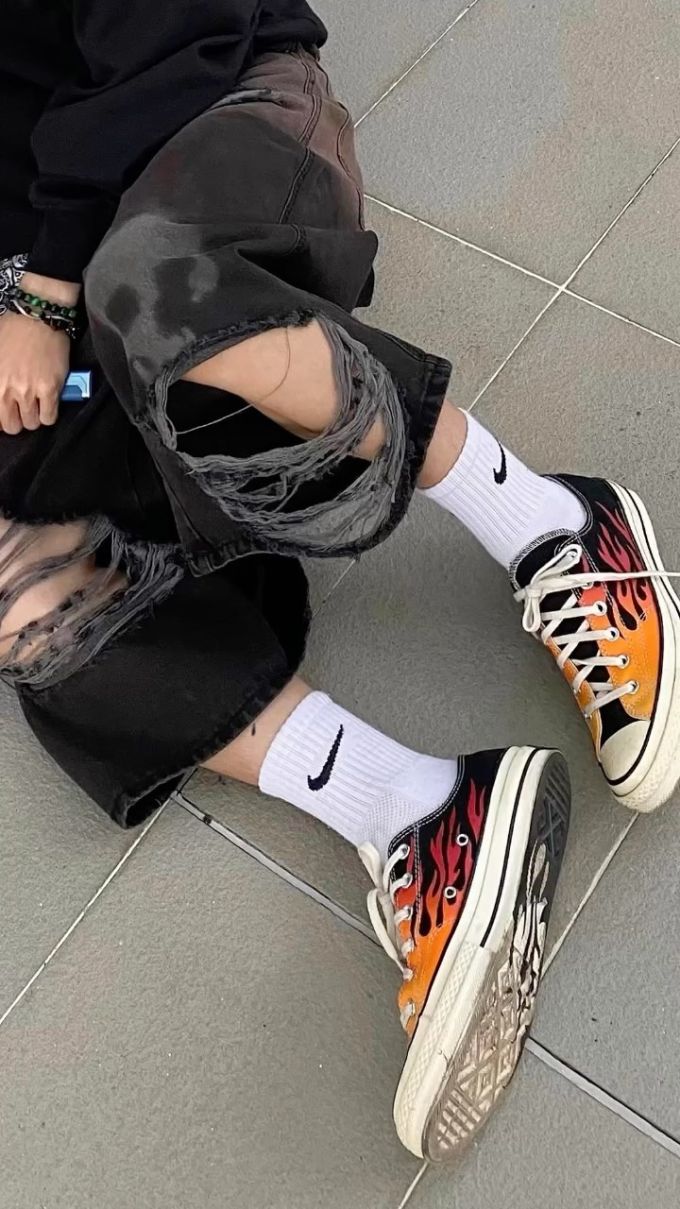 牛仔面料 挖空 洗水 磨损破洞 毛边 踢踏舞鞋色 性感 