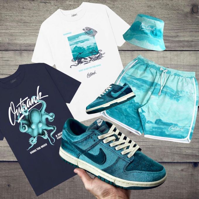 针织面料 H型 圆形领 文字图案 印花 月蚀 