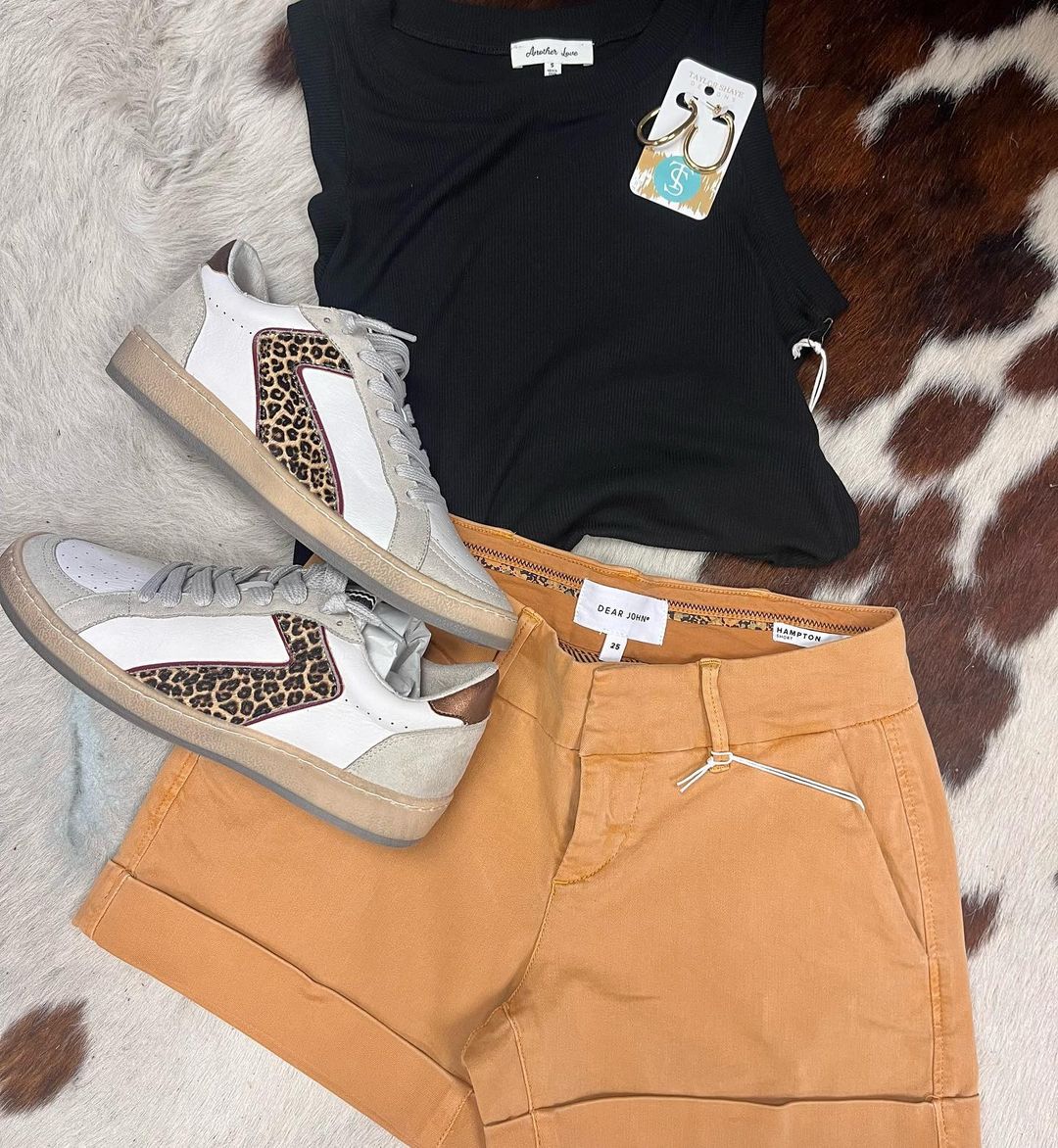 金土色  - VALI鞋履AI设计主图