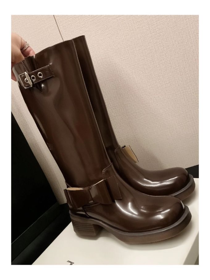 圆头 袢扣 皮革 