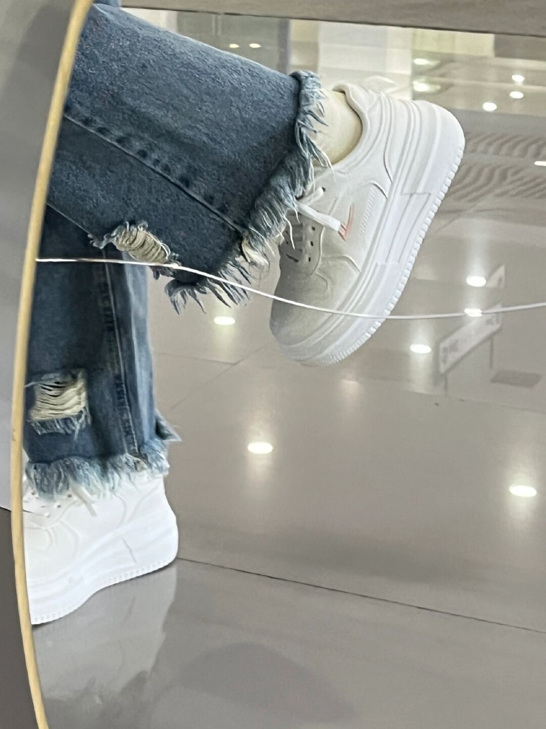 低帮 系带  - VALI鞋履AI设计主图