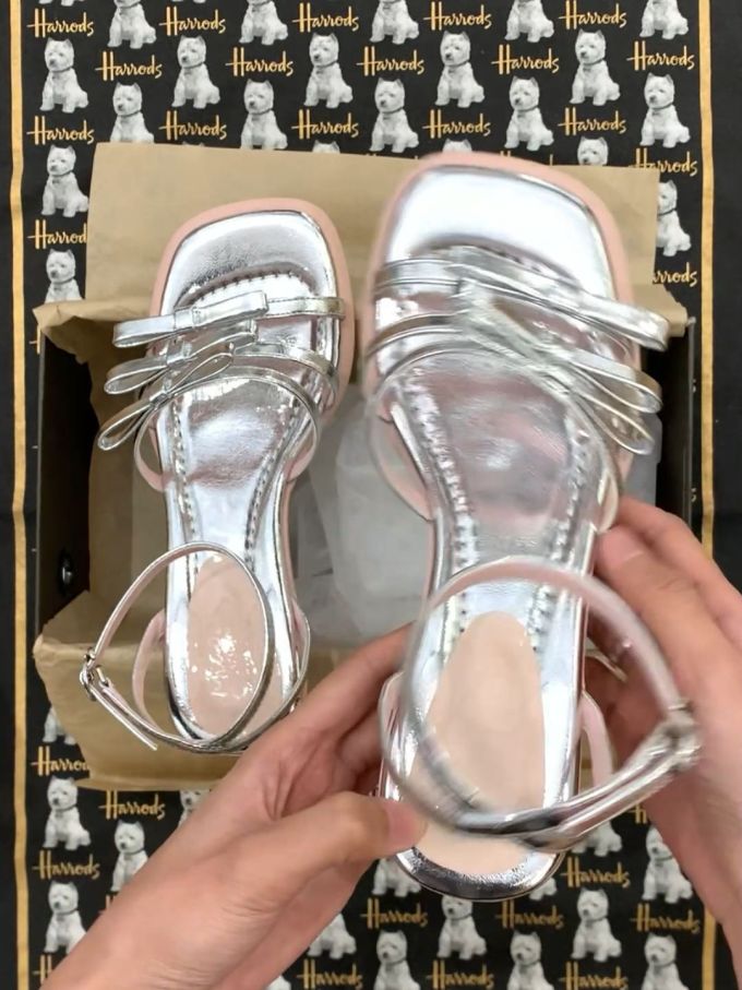 高跟 无帮 袢扣 