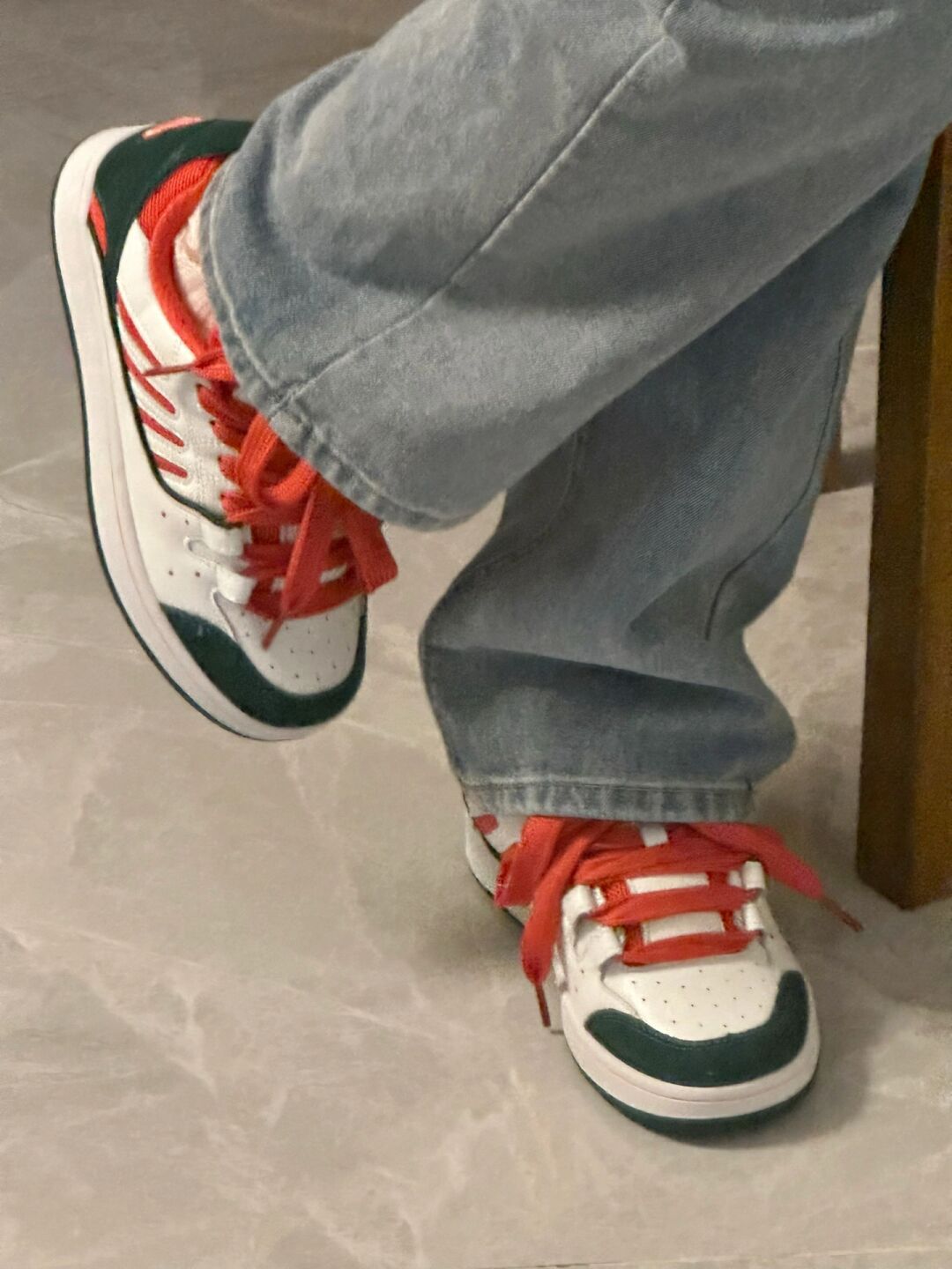 系带 皮革  - VALI鞋履AI设计主图