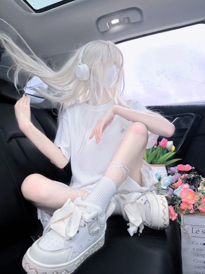 针织面料 H型 圆形领 灰丁香色 