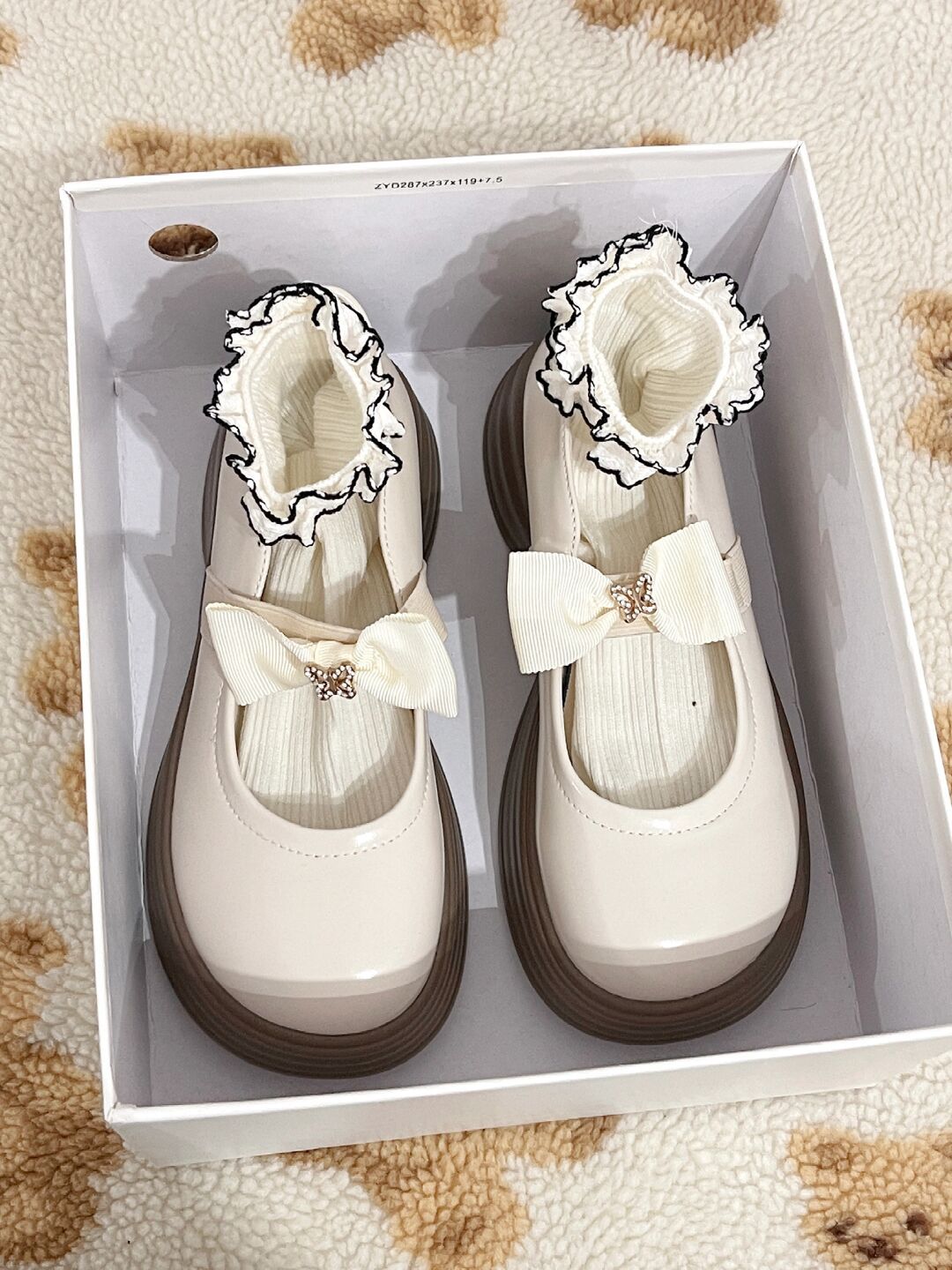 圆头 中口鞋 皮革  - VALI鞋履AI设计主图