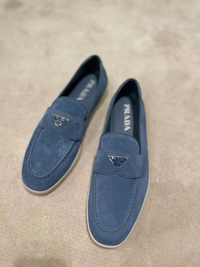 圆头 一脚蹬 深口鞋 皮革 