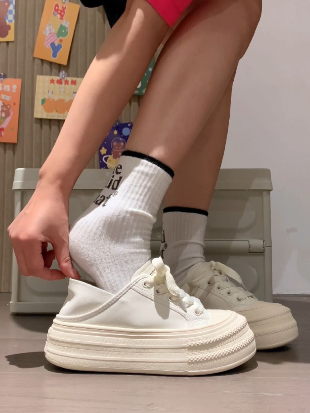 低帮  - VALI鞋履AI设计主图