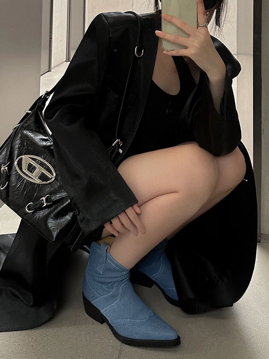 丝绒 H型 翻驳领 踢踏舞鞋色 性感  - VALI鞋履AI设计主图