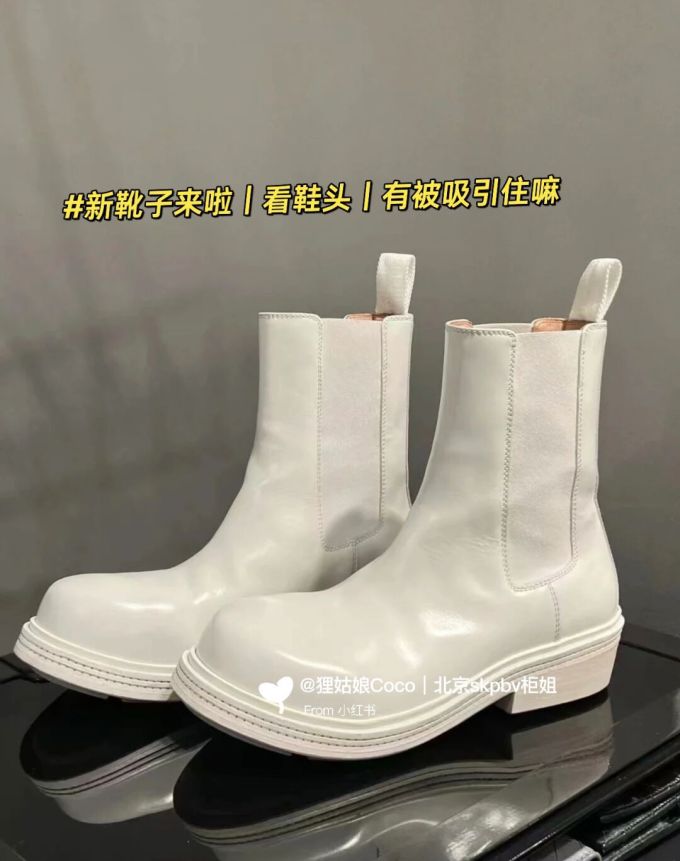 粗跟 圆头 松紧带 皮革 