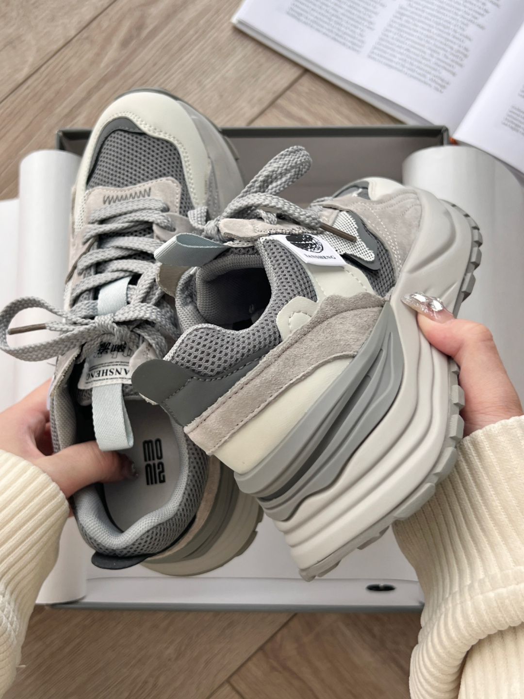 低帮 系带  - VALI鞋履AI设计主图