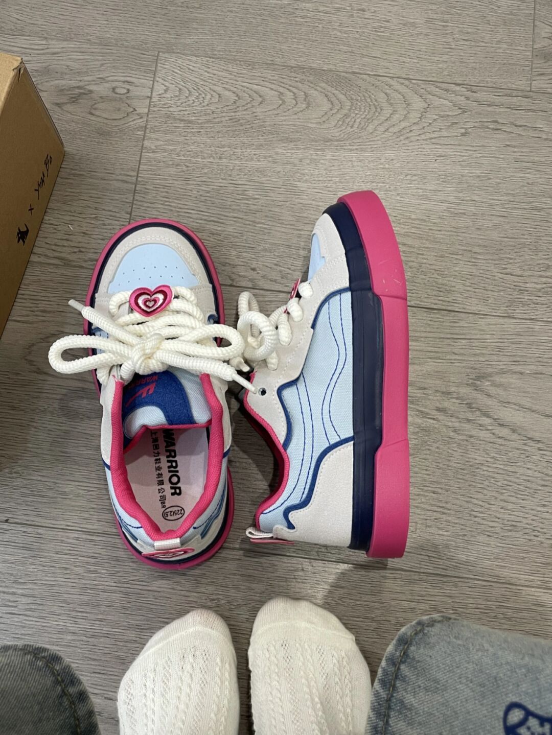 系带  - VALI鞋履AI设计主图