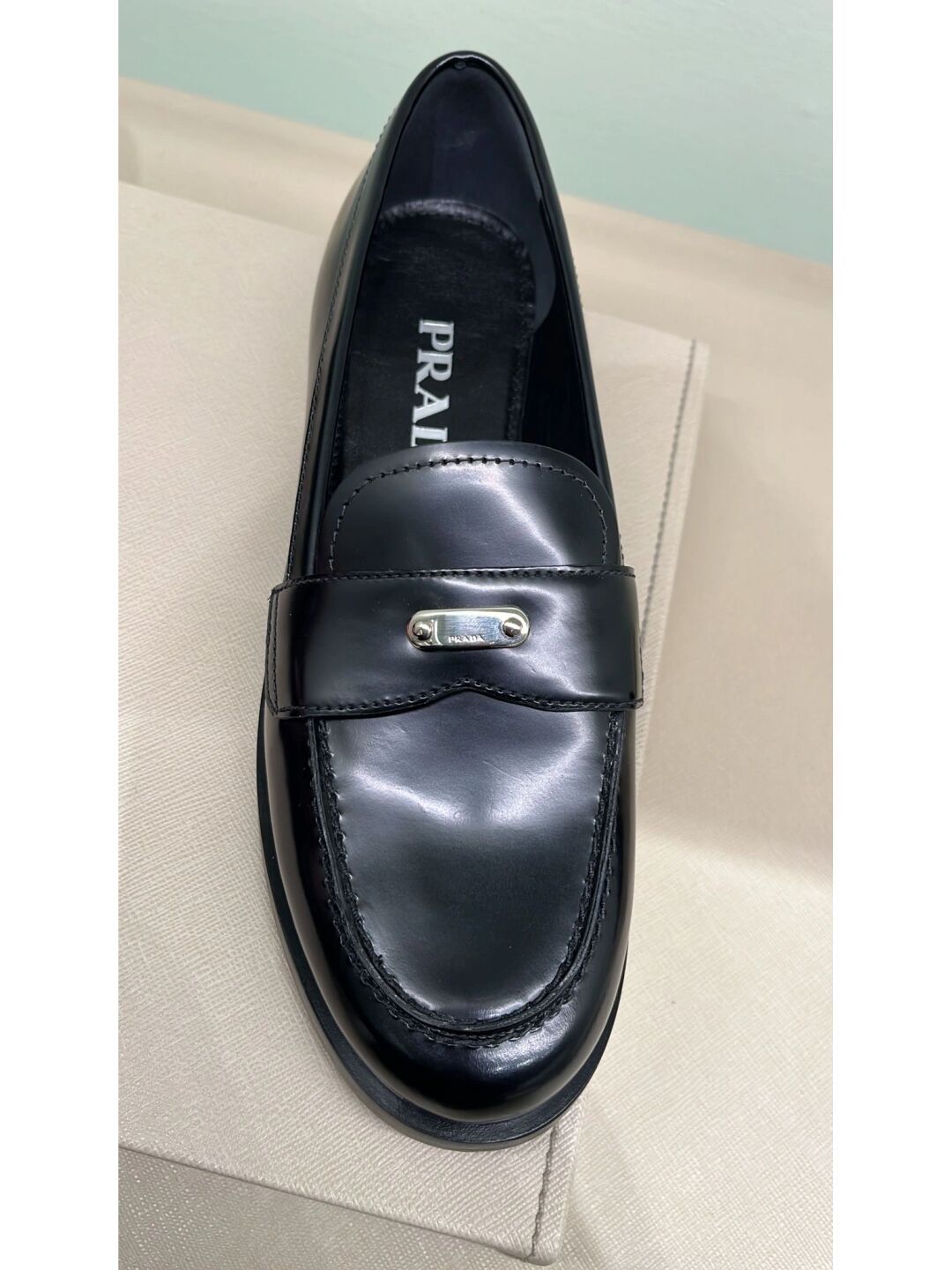 圆头 低帮 一脚蹬 深口鞋 皮革  - VALI鞋履AI设计主图