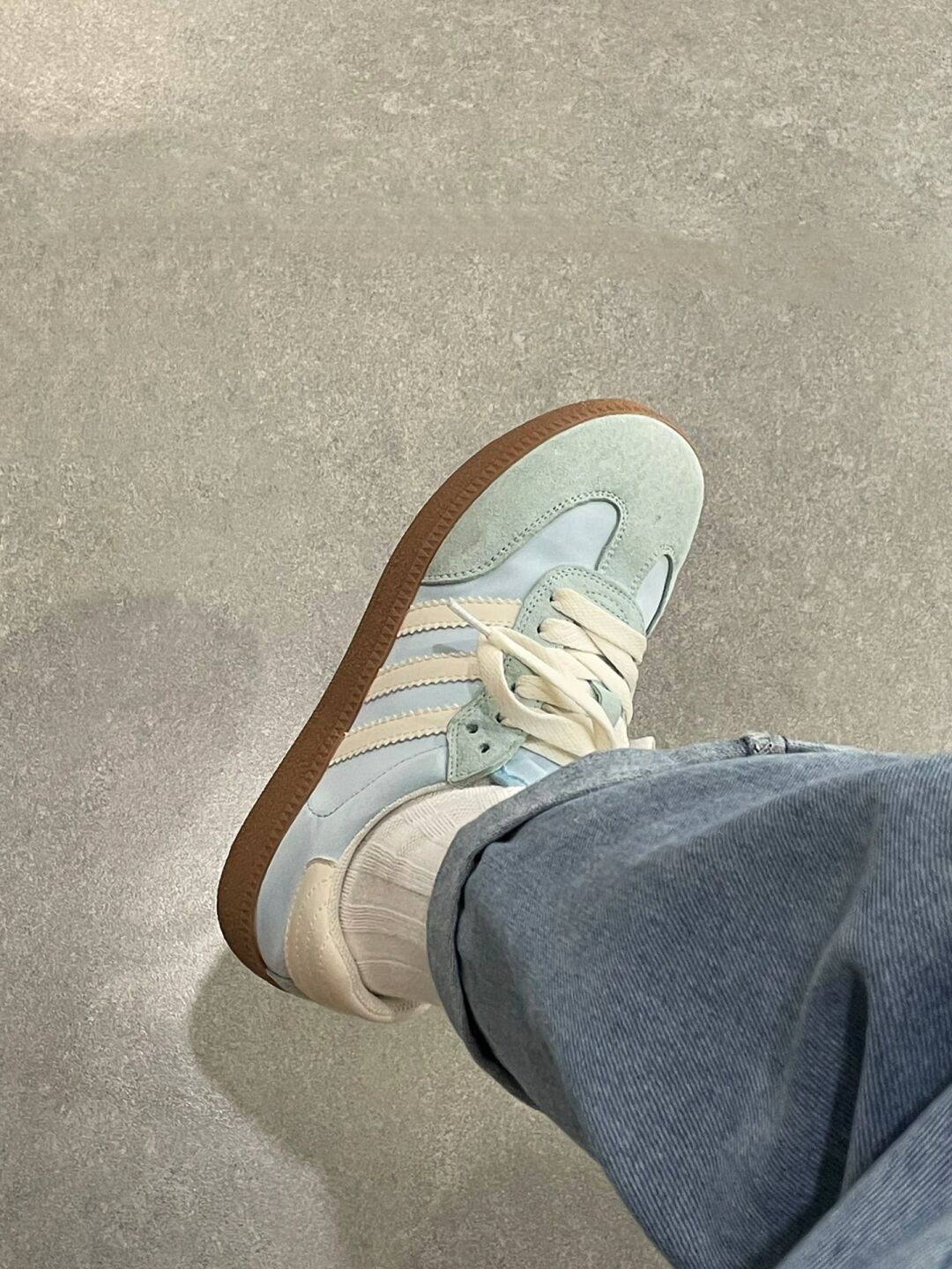 低帮 系带 皮革  - VALI鞋履AI设计主图