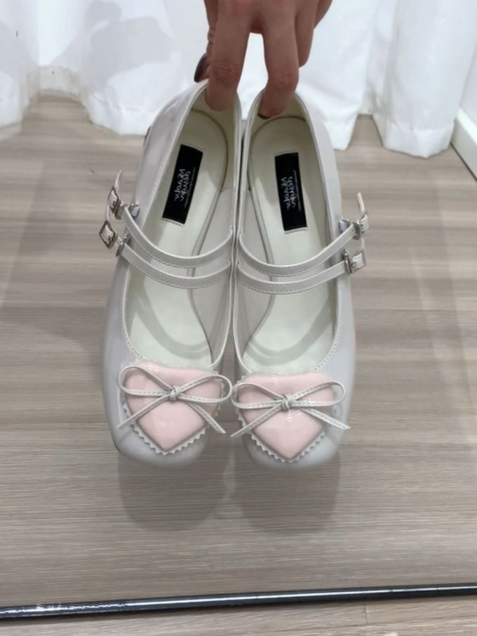 方头 袢扣 浅口鞋 皮革 