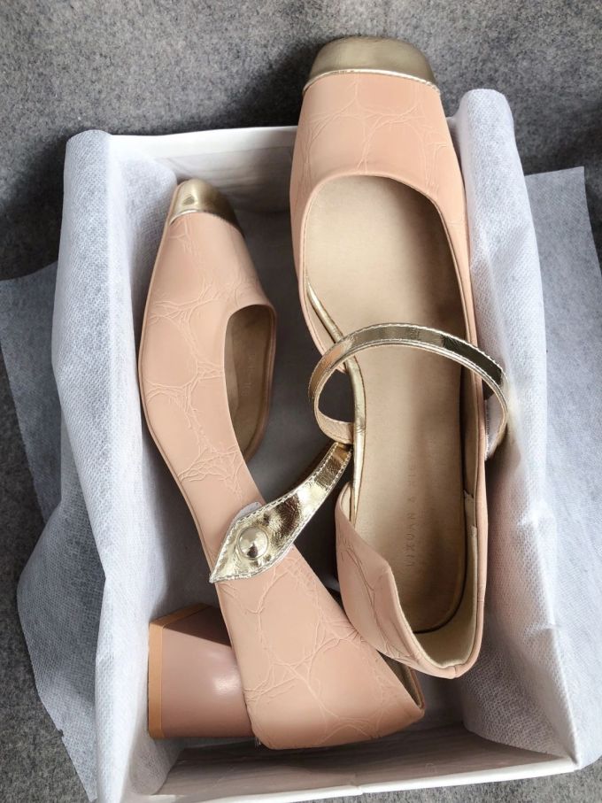 方头 袢扣 中口鞋 皮革 