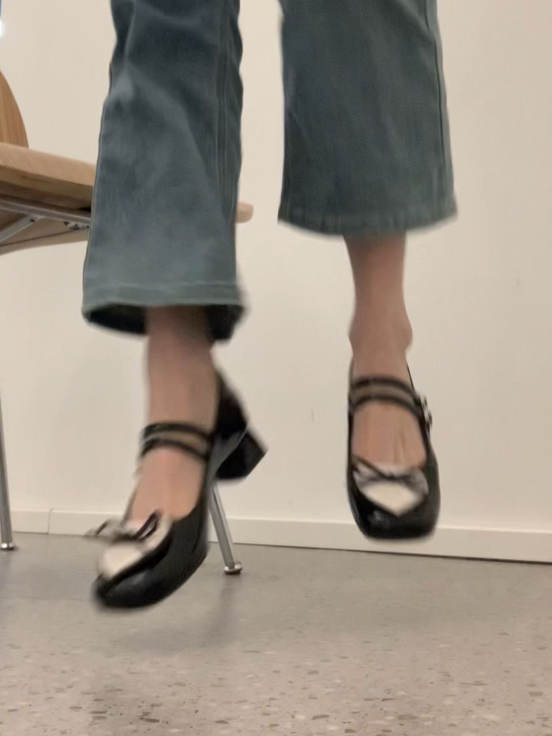 圆头 浅口鞋  - VALI鞋履AI设计主图