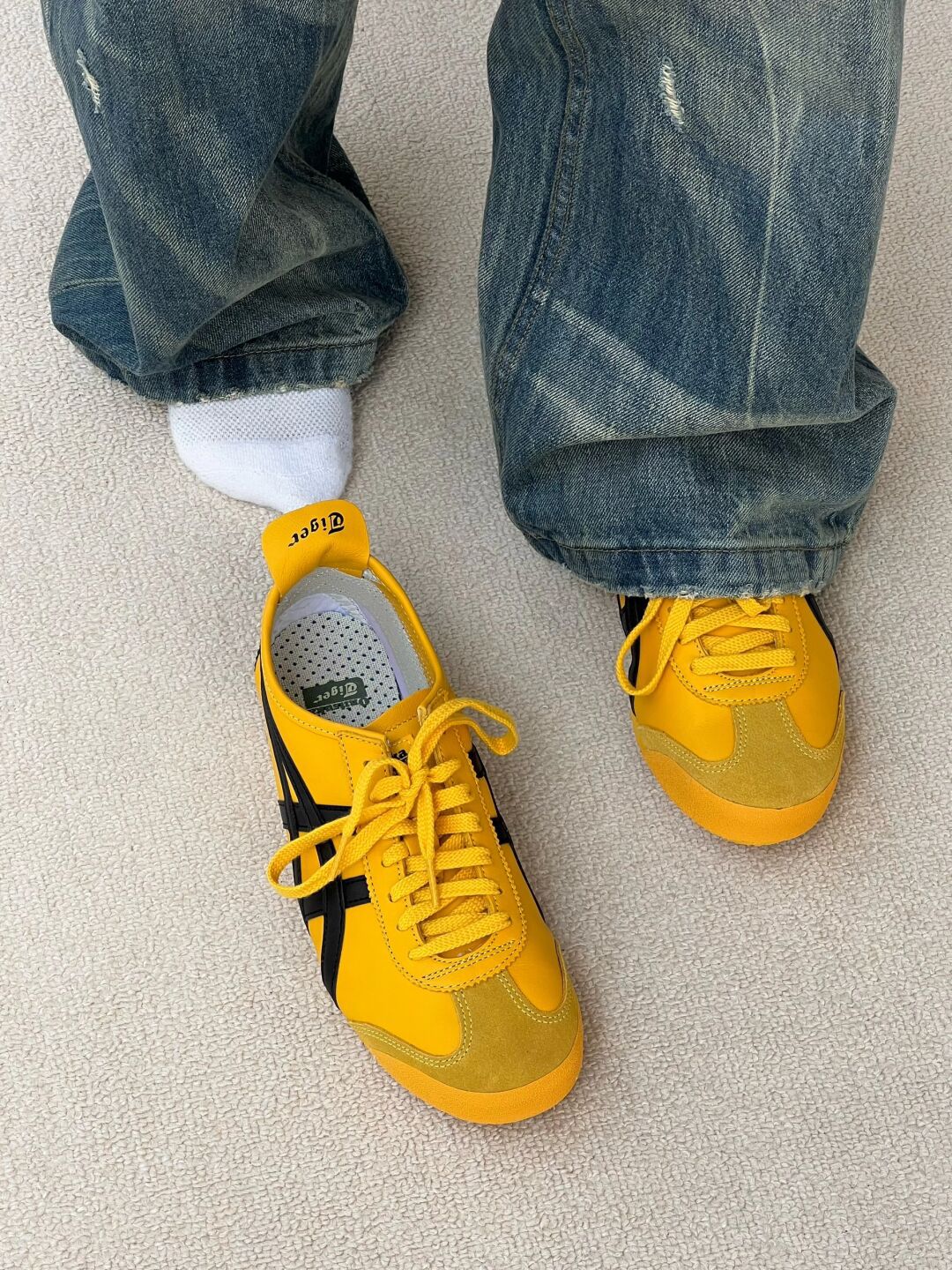 系带 皮革  - VALI鞋履AI设计主图