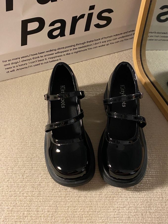 圆头 袢扣 中口鞋 皮革 