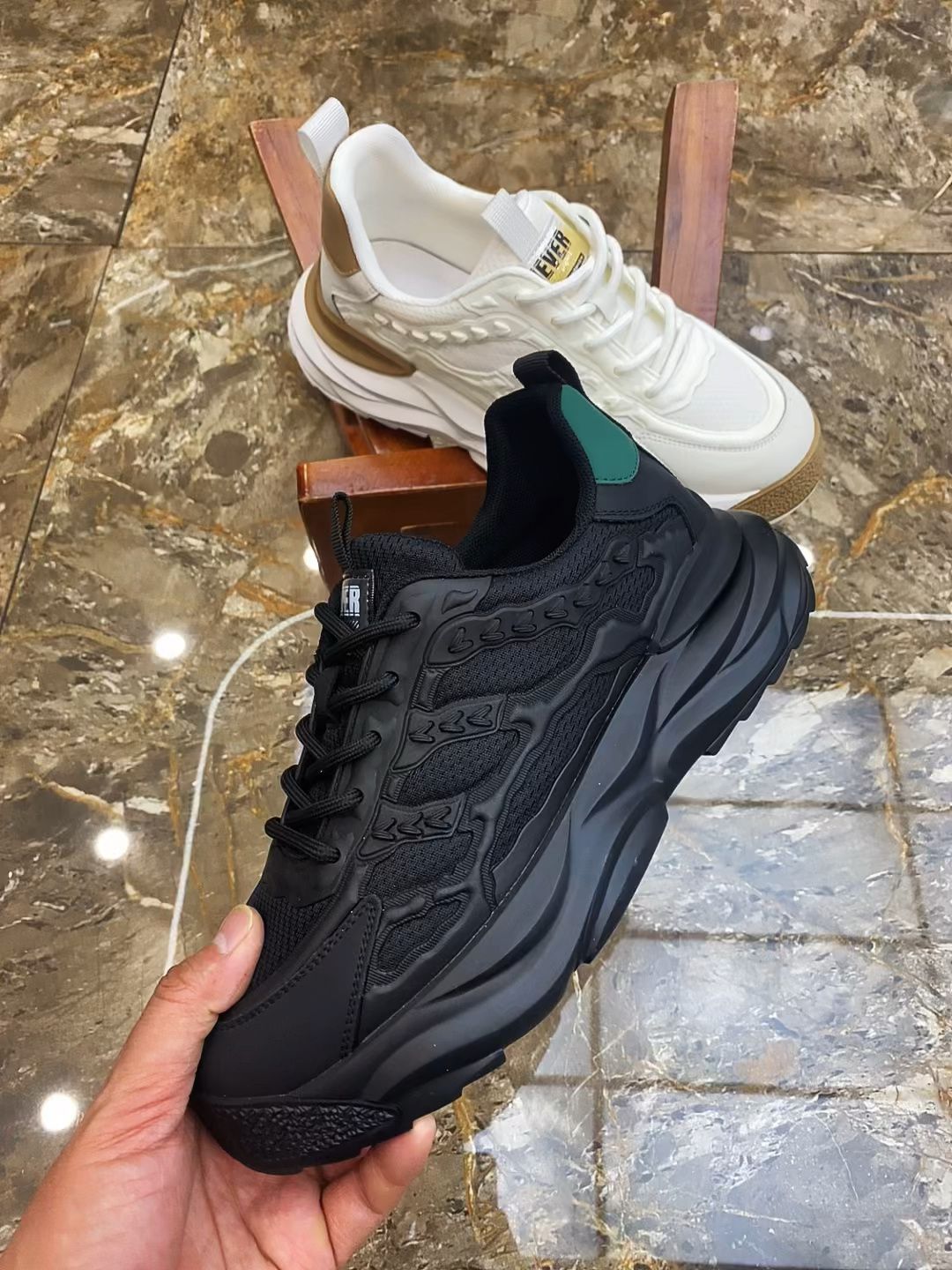 低帮 系带 网面  - VALI鞋履AI设计主图