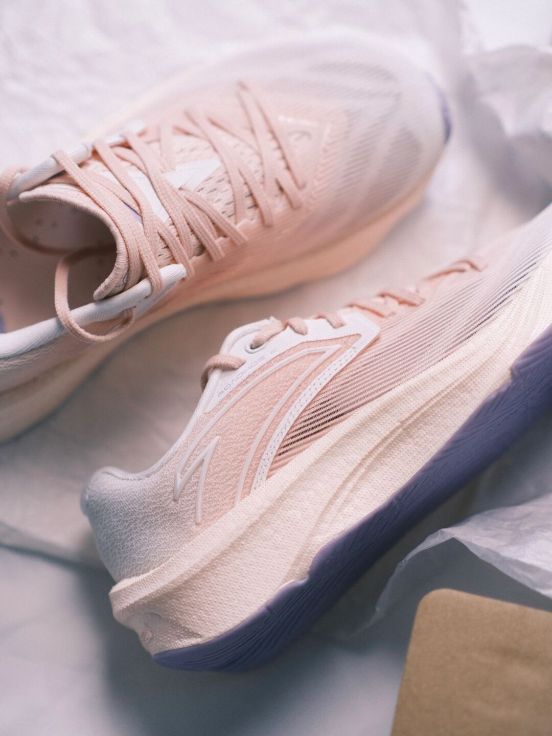 低帮 网面  - VALI鞋履AI设计主图