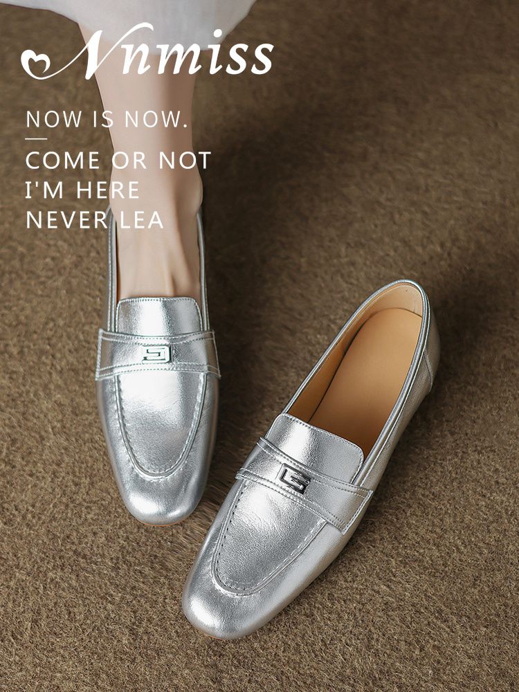 方头 一脚蹬 深口鞋 皮革  - VALI鞋履AI设计主图