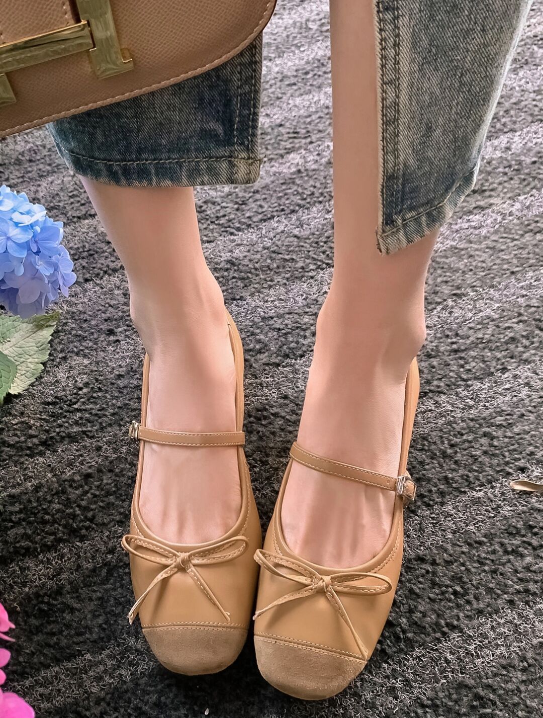 圆头 无帮 中口鞋 皮革  - VALI鞋履AI设计主图