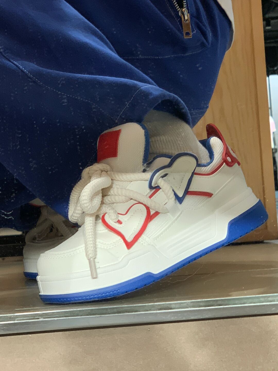 低帮 系带 皮革  - VALI鞋履AI设计主图