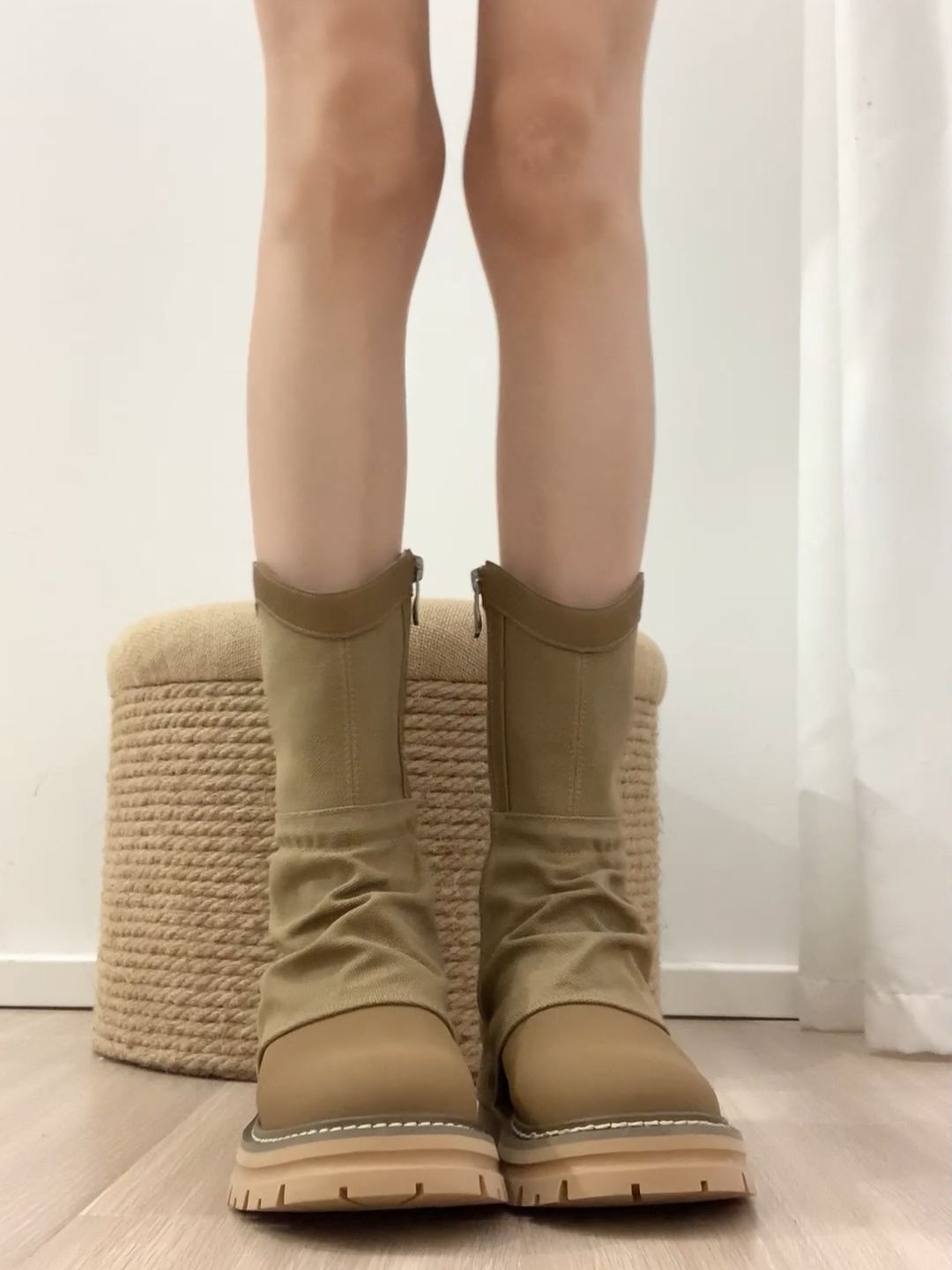 圆头 皮革  - VALI鞋履AI设计主图