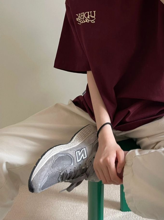 针织面料 A型 圆形领 文字图案 印花 大黄果色 