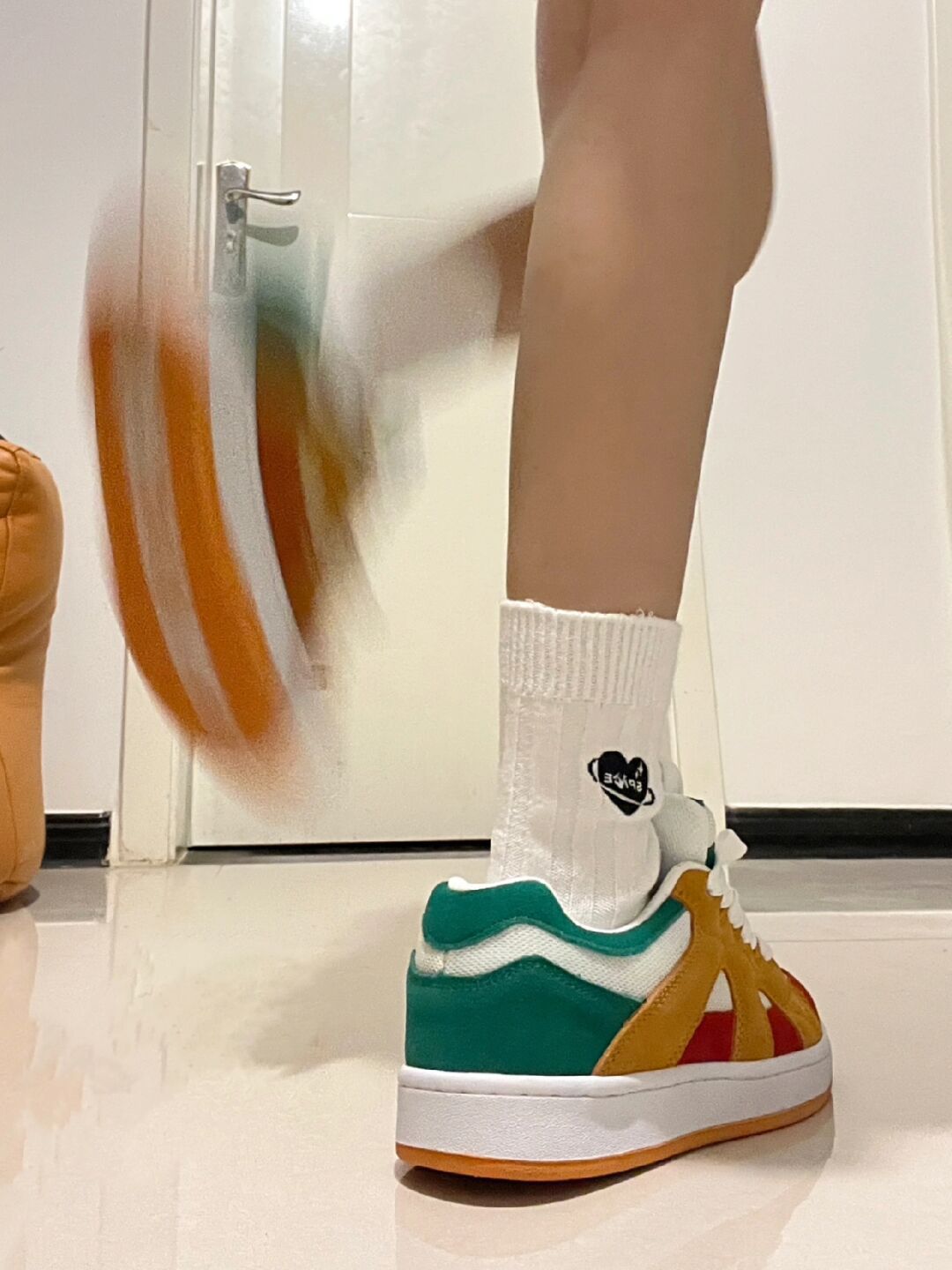 低帮 系带 皮革  - VALI鞋履AI设计主图