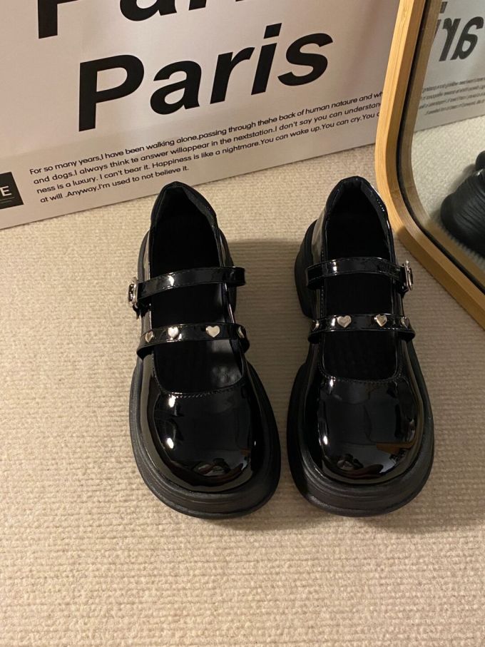 圆头 袢扣 中口鞋 皮革 