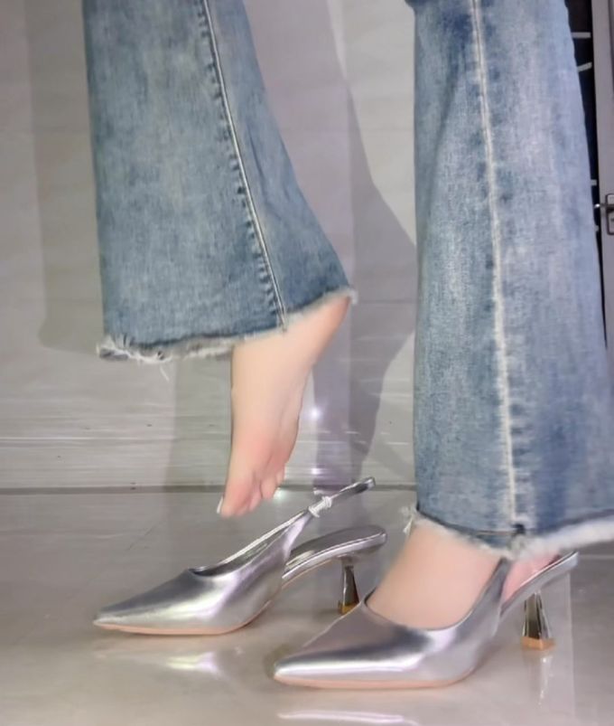 牛仔面料 A型 洗水 毛边 纪念碑灰 灰蓝 