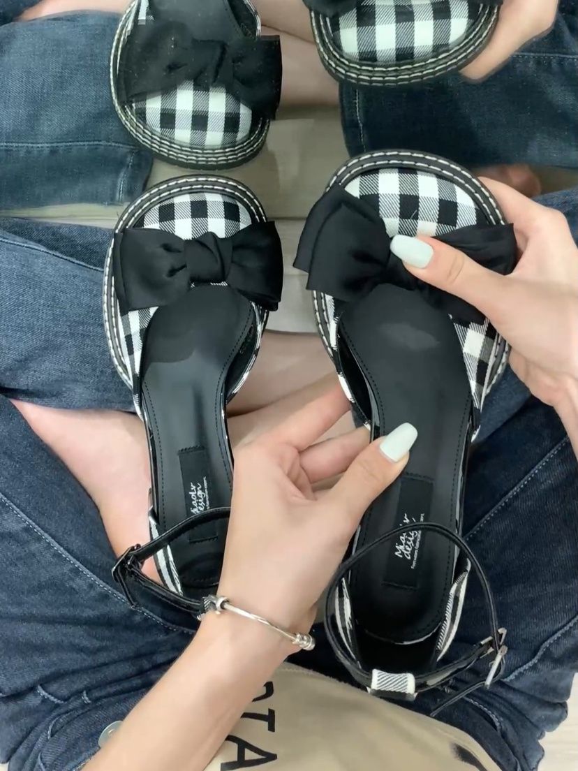 无帮 袢扣  - VALI鞋履AI设计主图