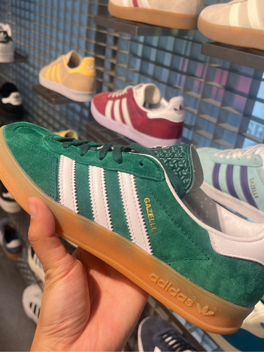 低帮 系带 皮革  - VALI鞋履AI设计主图