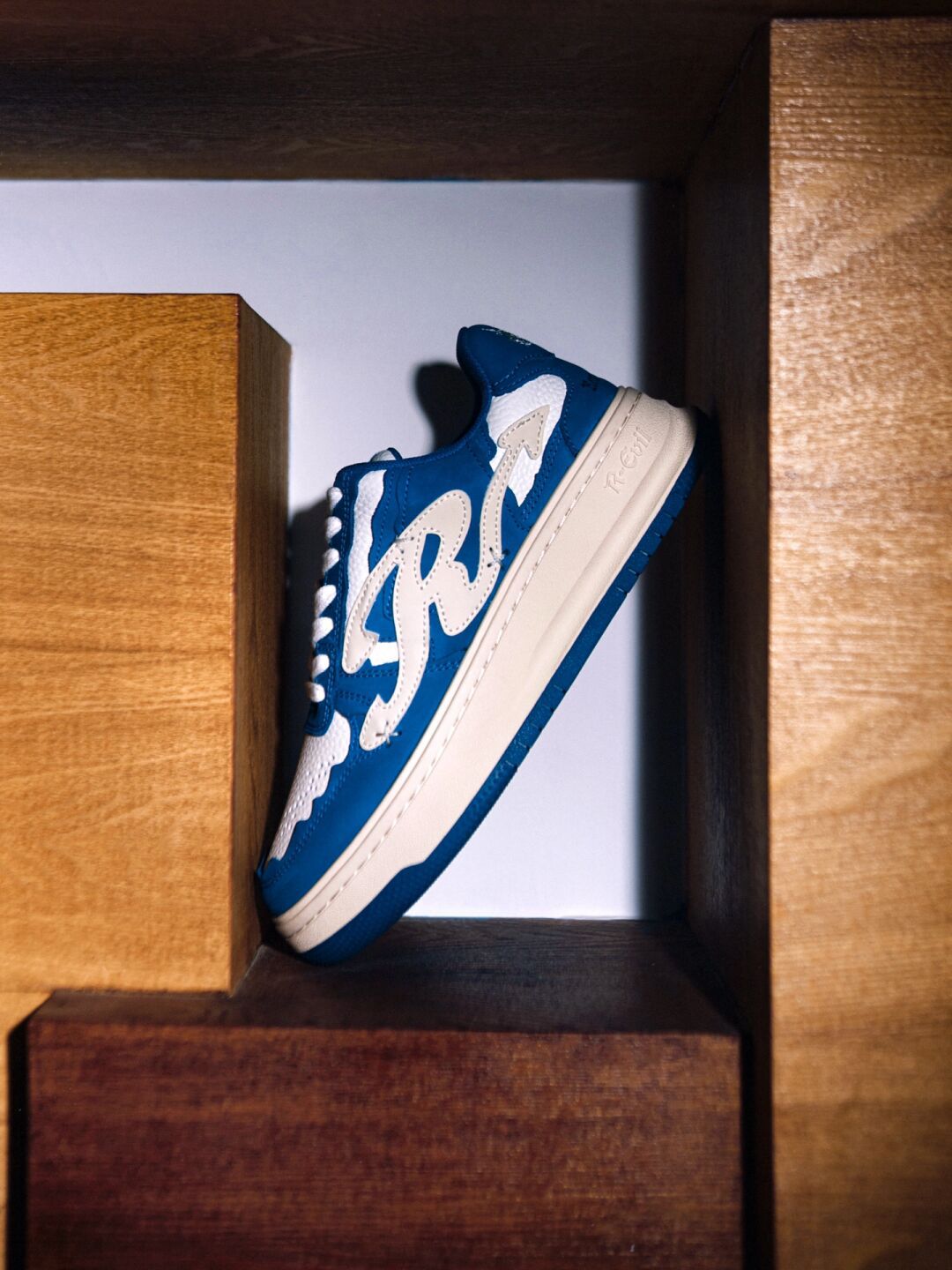 低帮 系带 皮革  - VALI鞋履AI设计主图