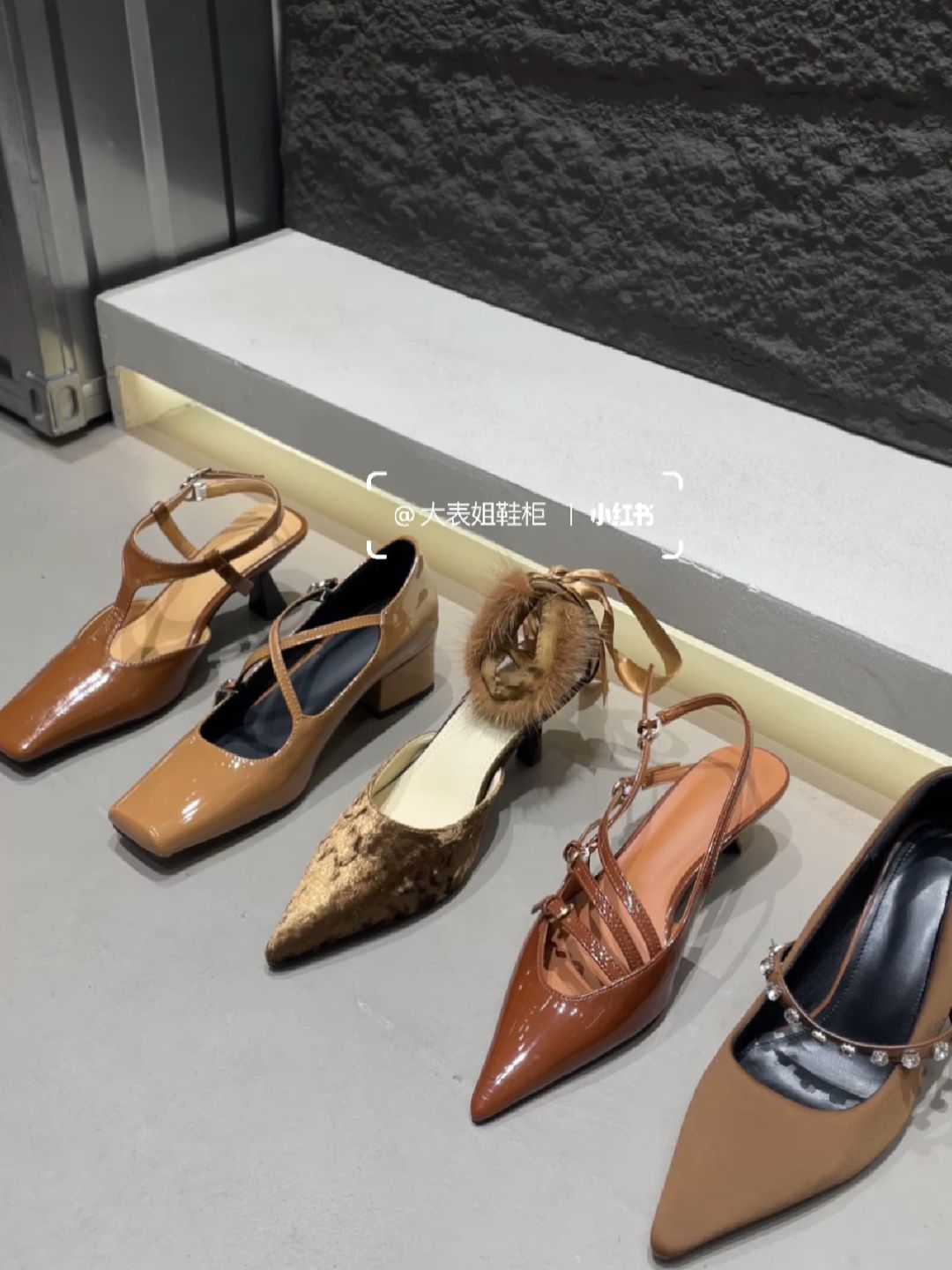 无帮 袢扣 皮革  - VALI鞋履AI设计主图