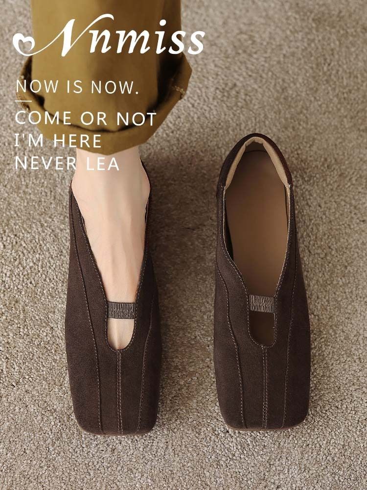  - VALI鞋履AI设计主图