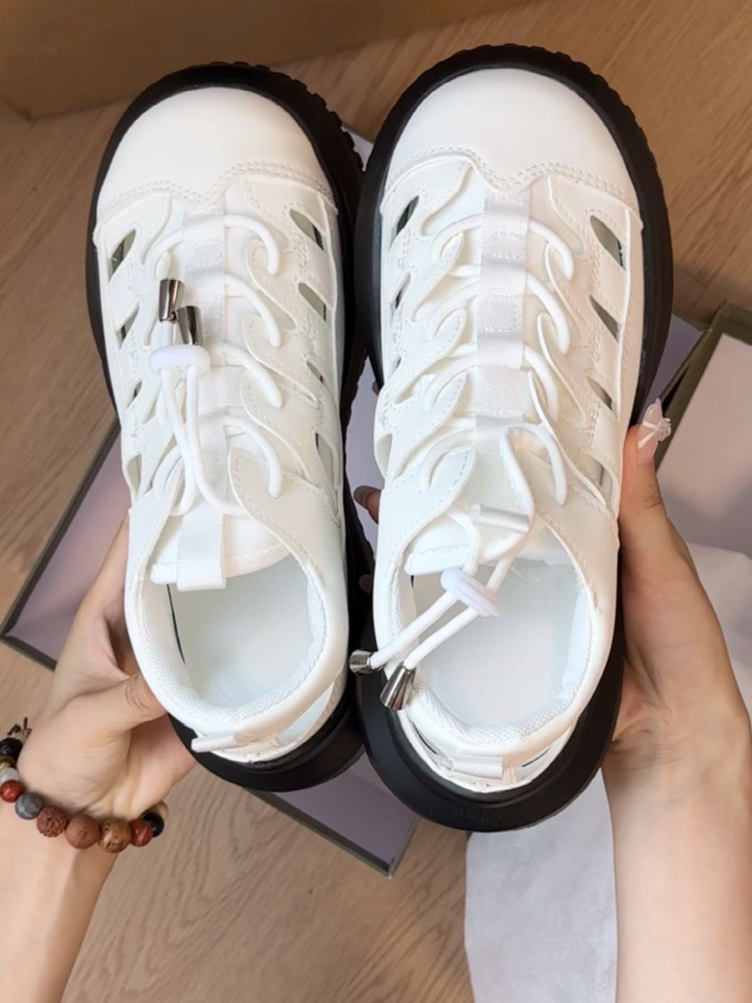 系带  - VALI鞋履AI设计主图